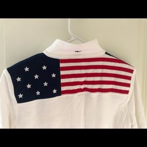 Vineyard vines American flag themed shep shirt